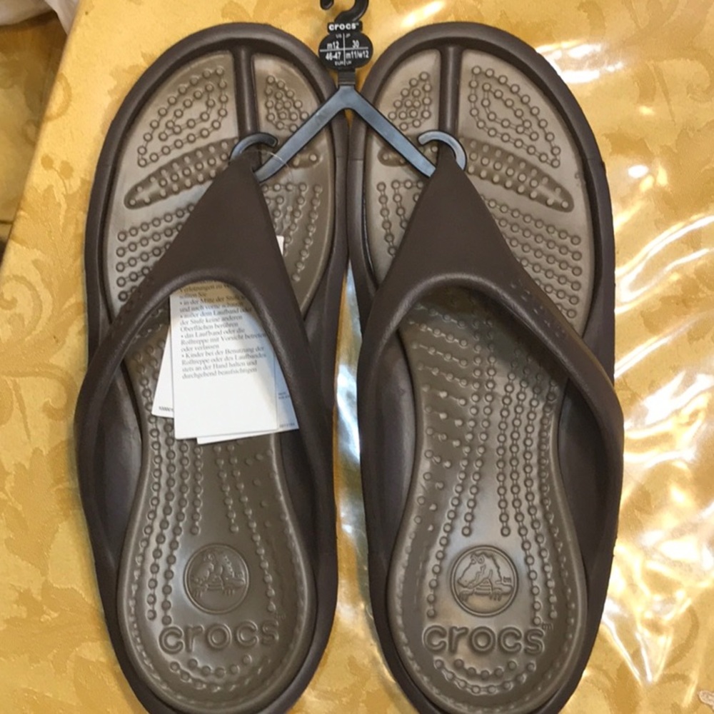 Crocs Athens Flip Flop, Espresso/Walnut 12 US Men